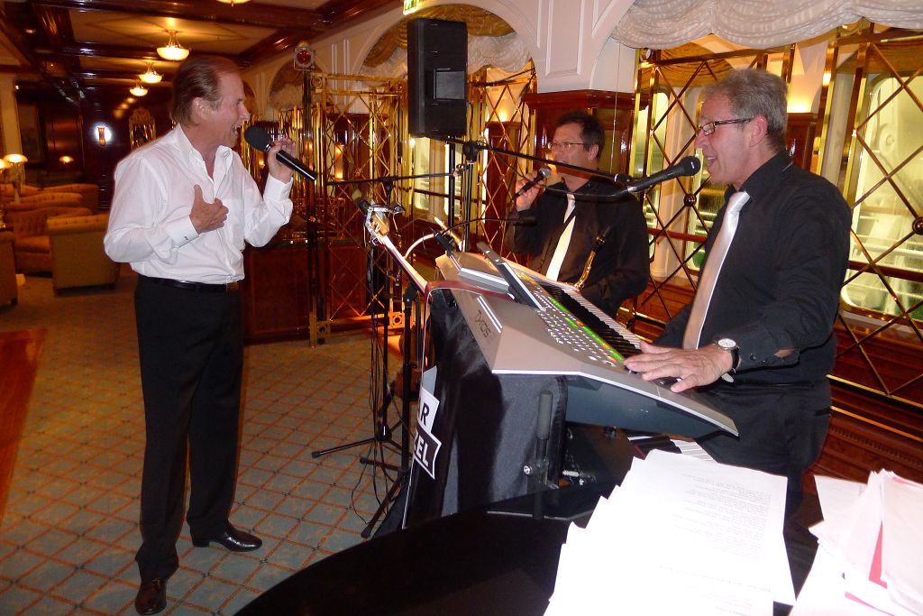 mit Michael Holm (2)